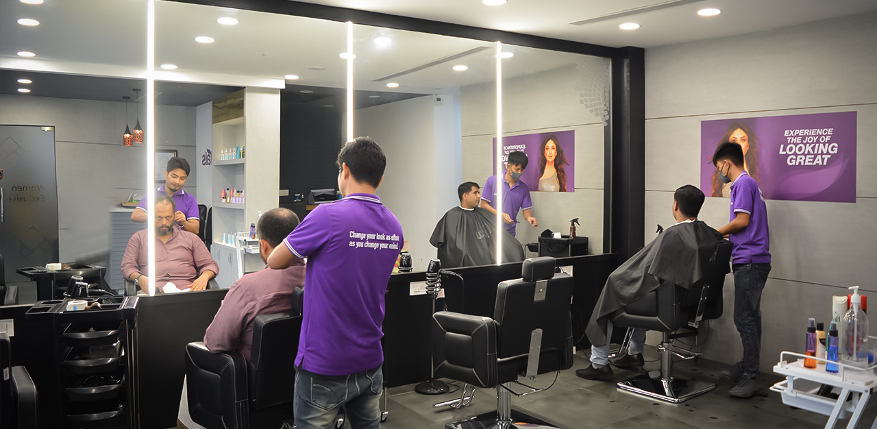 naturals taliparamba india no.1 beauty salon